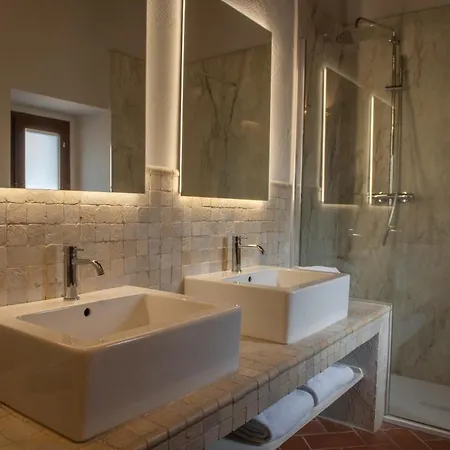 Borgo Le Noci Chianti Retreat & Pool Hotel