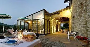 Borgo Le Noci Chianti Retreat & Pool Hotel